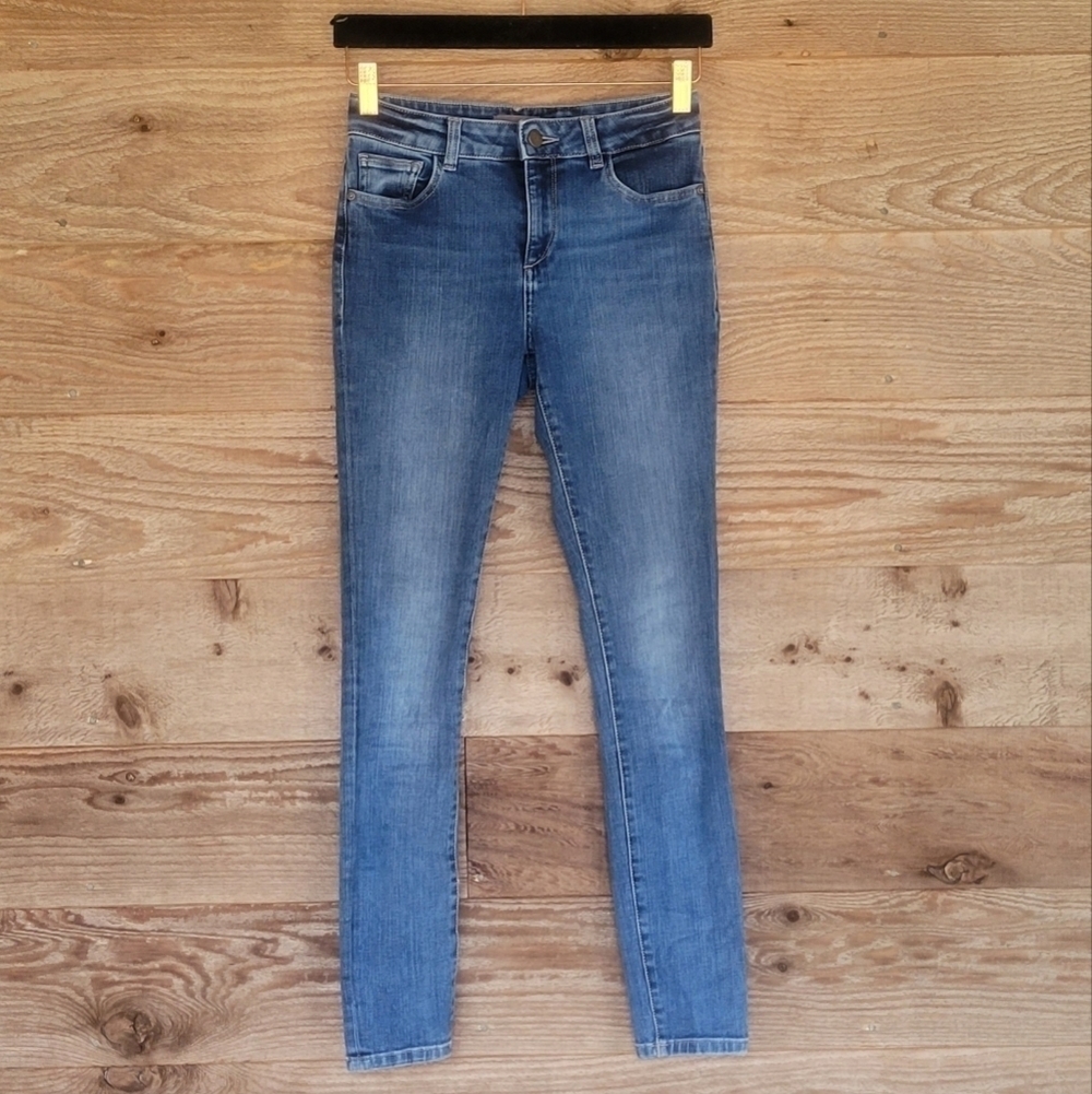 DL1961 Florence Instasculpt Skinny Jeans Medium Wash Denim Size 25